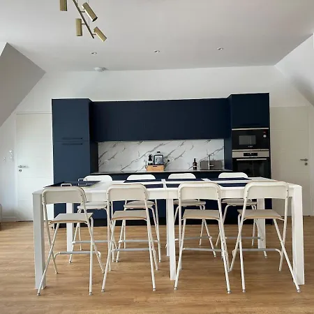 Lb International Golf Fairway